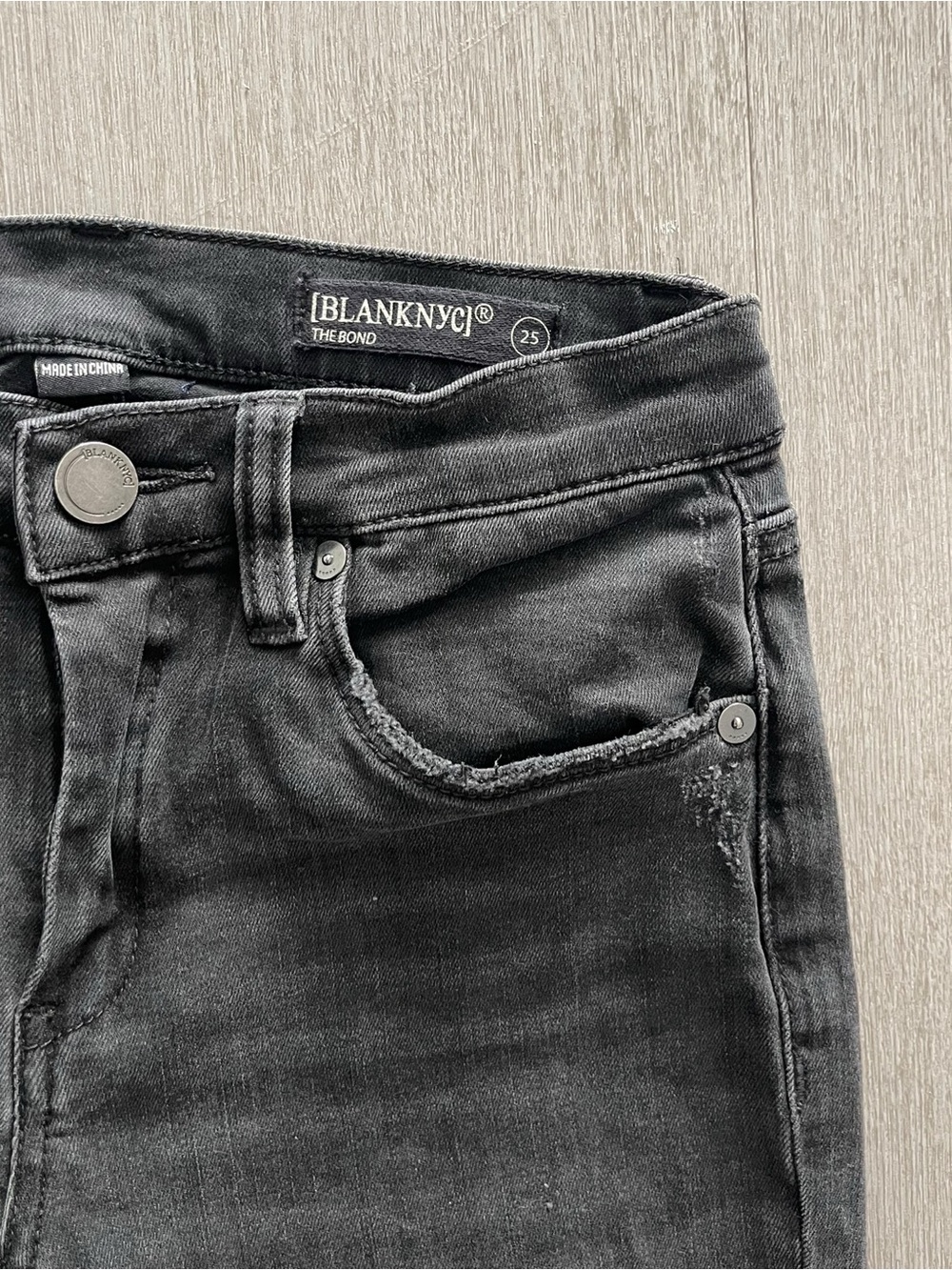 BLANK NYC The Bond Distressed Denim Jeans - Picture 4 of 5